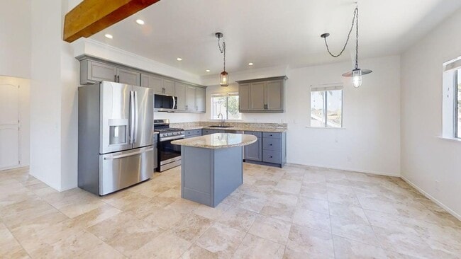 Photo - 2BD/1BA Apartment in Belmont Heights Unit 630 Mira Mar Avenue (Upstairs Back )