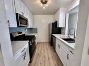 2BR, 1BA Full Renovated Kitchen - Shepard Place Apartments