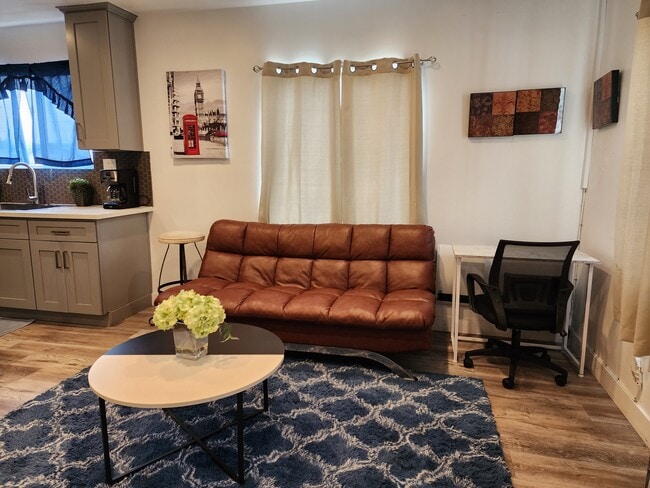 Photo - 337 E 65th St Unit 335