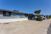 Photo - Talmadge Pacific Apartments