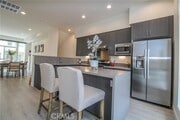 Photo - 15 S Chapel Ave Townhome