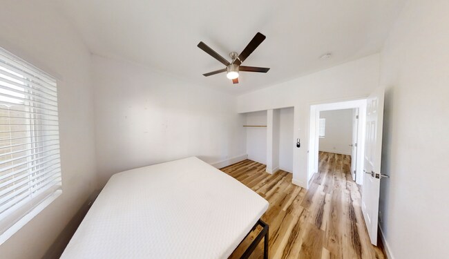 Photo - 5071-5073 55th St Unit 5073 55th St