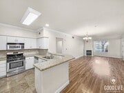 Photo - Charming 2-Bedroom Home with Resort-Style ...