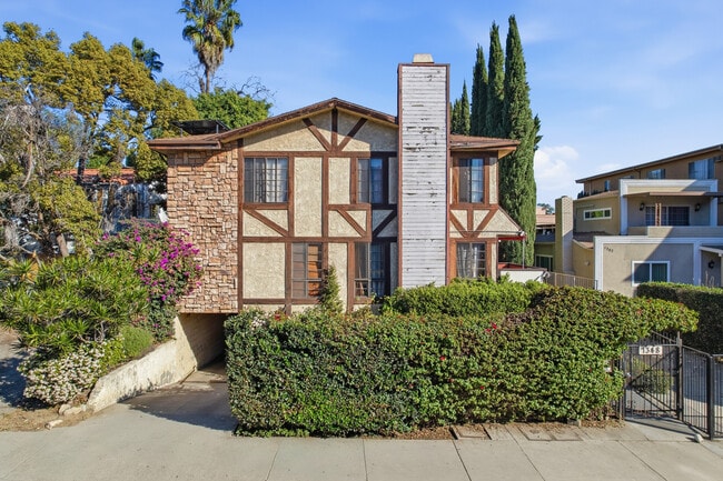 Photo - 1348 N Orange Dr Unit #4