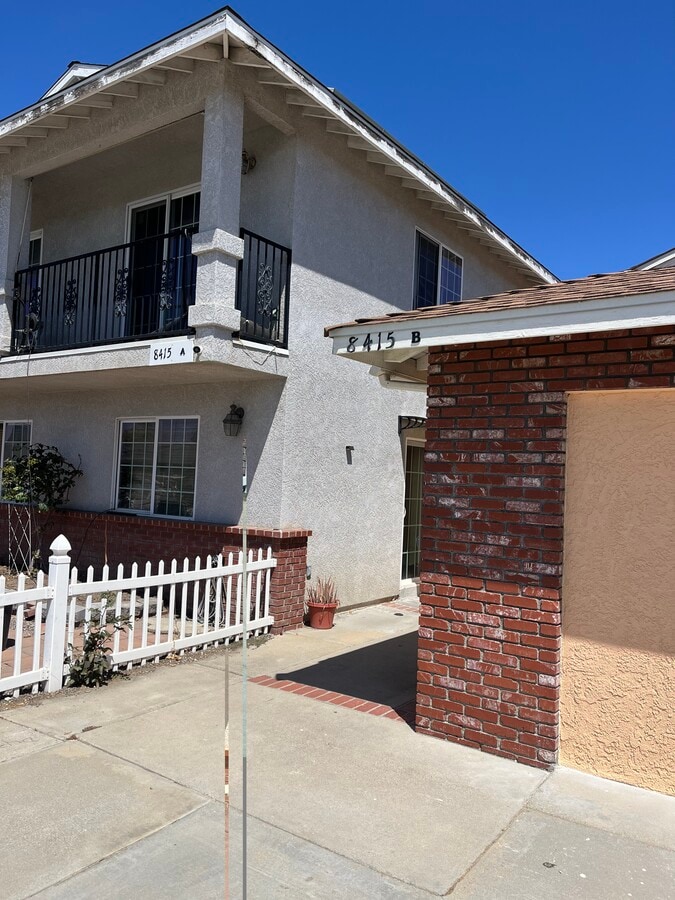 Photo - 8415 San Carlos Way Unit B