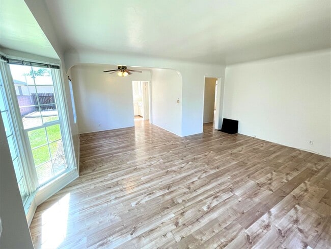 Photo - 3539-3541 Lewis Ave. Long Beach, CA 90807 Unit 3539