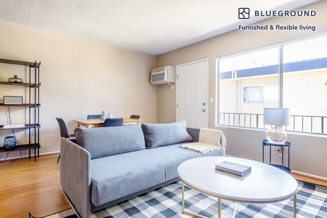 Photo - 14355 Huston St Unit FL2-ID461