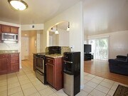 Photo - 550 Graves Ave