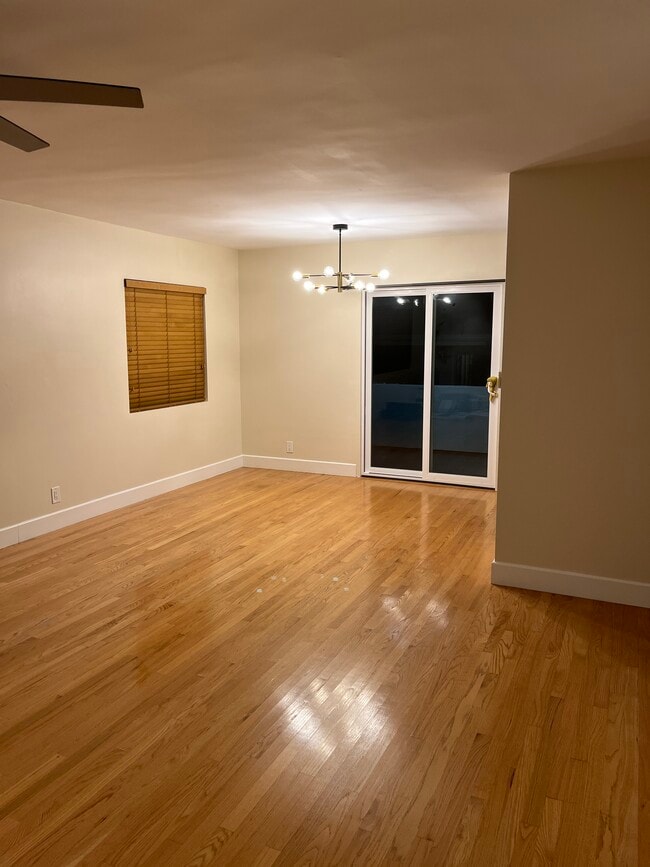 Photo - 8104 Pershing Dr Unit 8104