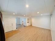 Photo - 339 S Chandler Ave House