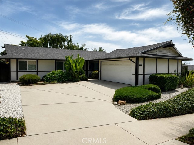 Building Photo - 7016 Lofty Grove Dr