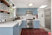 Photo - 1016 Oakwood Ave