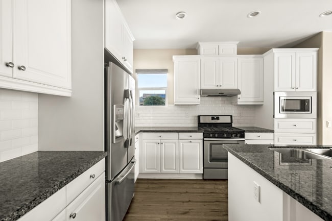 Photo - 2754 Overlook Point Dr