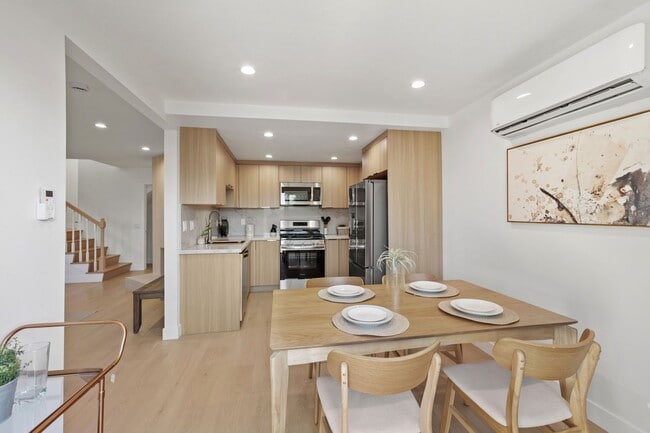 Photo - Showing Times: to schedule a viewing, please contact us Unit 15065 Henley Dr # 1