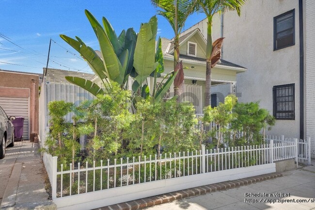 Photo - 542 Magnolia Ave