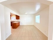 Photo - 762 W 21st St Unit 3