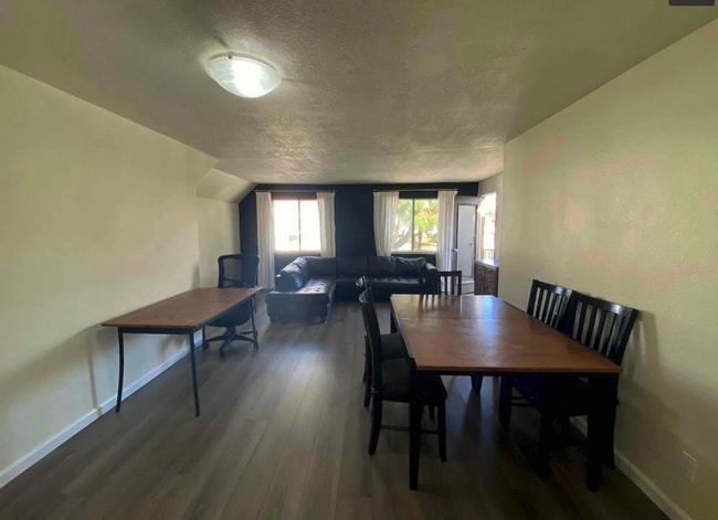 Photo - $2,900 - 2 Bedroom, 2 Bathroom Condo in the Heart of UTC La Jolla Unit 5301