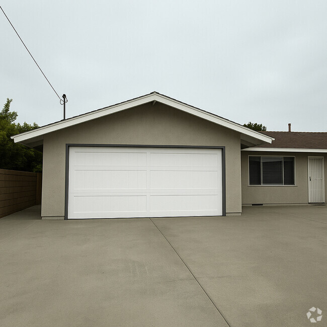 Building Photo - 5036 Farago Ave Rental