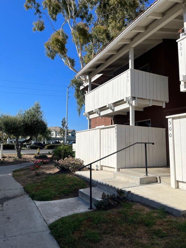 view of front - 1300 Saratoga Ave Unit 502