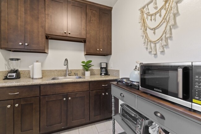 Photo - OCEAN BEACH APARTMENT! 1 BED/1 BATH w/ GARAGE! Only $2,495/mo! Unit 5054 Cape May Ave