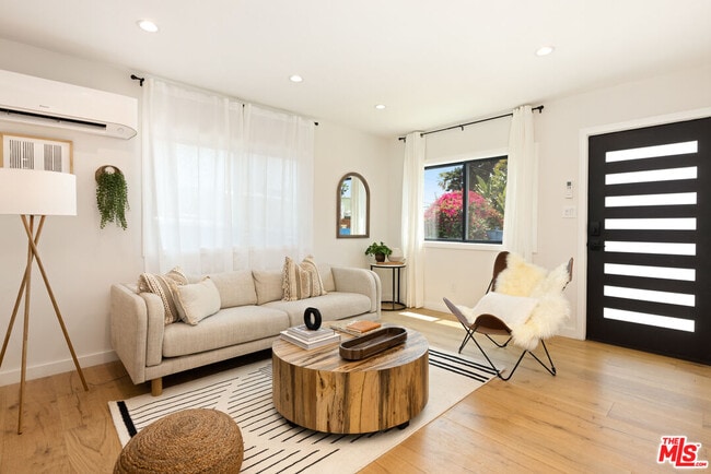 Photo - 17 Sunset Ave Unit 1