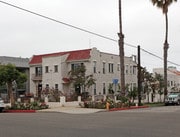 Primary Photo - 902 16th St Apartments