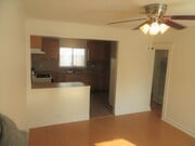 Photo - 323 W Glenoaks Blvd