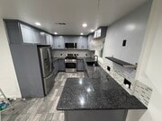 Photo - 2207 S Burnside Ave