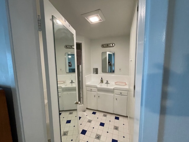 Photo - 4220 Cerritos Ave