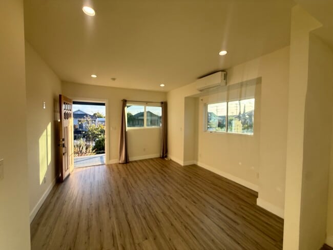 Photo - 3027 Lanfranco St Unit 3027 Lanfranco St