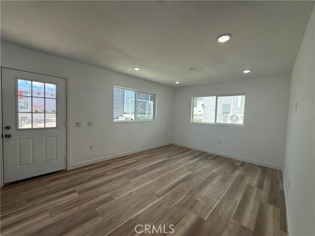 Photo - 466 S Mott St