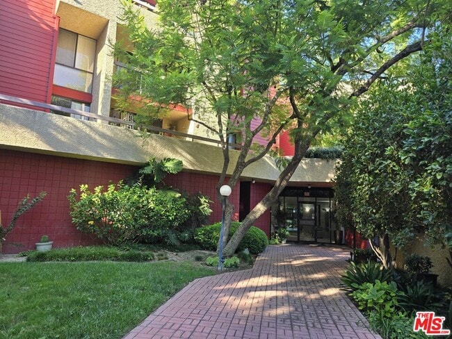 Building Photo - 3961 Via Marisol Unit 212