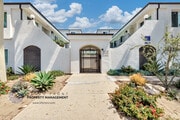 Photo - Arriba Apartments