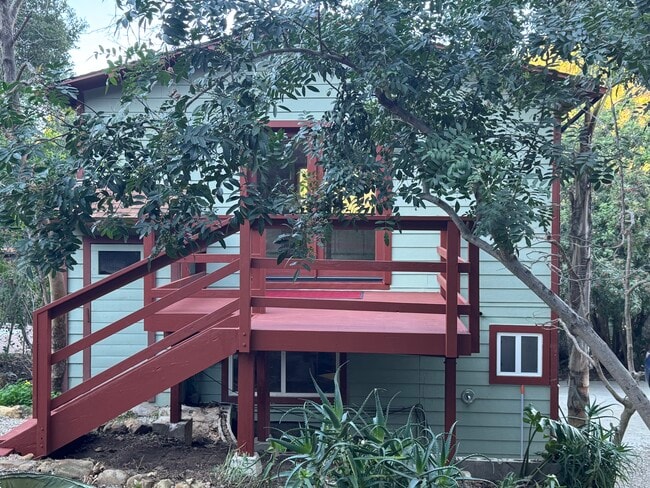 Photo - 1734 Topanga Skyline Dr Unit B