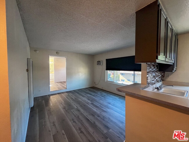 Photo - 17900 Sherman Way Unit 320