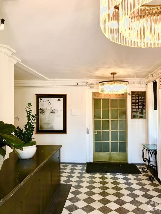 Lobby - Ambassador Executive Residences, LLC Rental