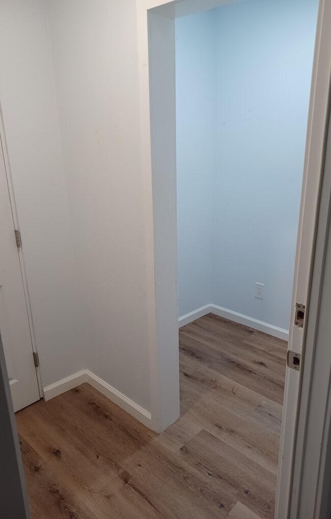 Walk in Closet/Storage Space - 751 Jewell Dr Unit A