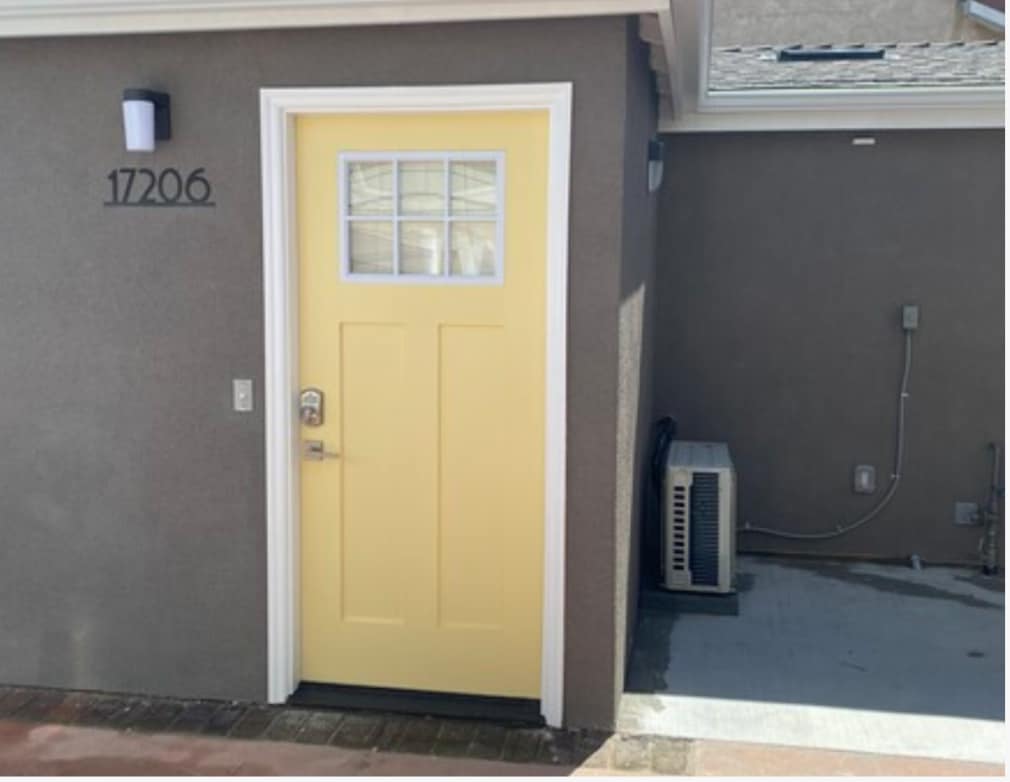 Back Detached House - 17206 Crenshaw Blvd House