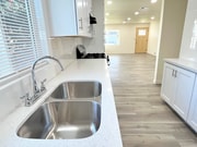 Photo - 5769 Eugene St