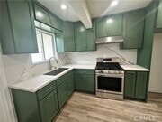 Photo - 1318 W 131st St Townhome