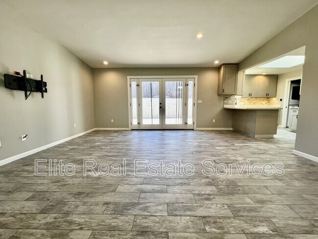 Photo - 1012 Barrett Ave