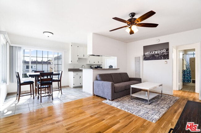 Building Photo - 3720 Vinton Ave Unit #4 Rental