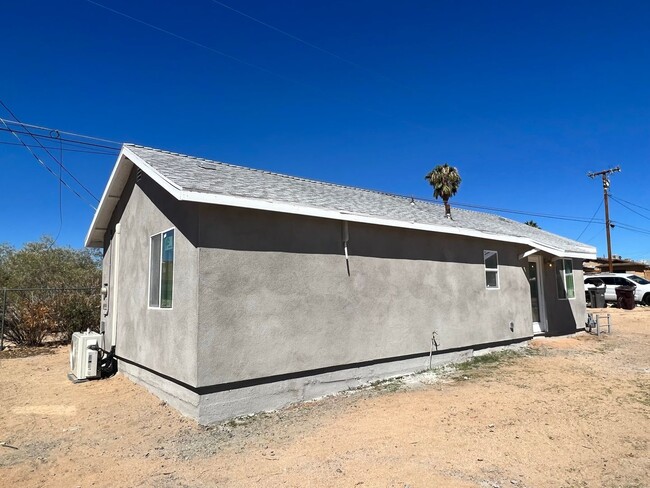 Photo - 2 Bedroom 1 Bath Home - Large Lot - Close to 29 Palms Marine Base