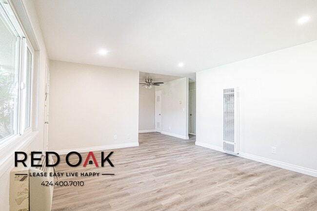 Photo - 3815 Baldwin Ave Unit 2