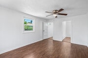 Photo - 4159 Larchwood Plz House Unit 4159B