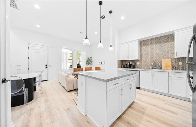 Photo - 856 Francesca Dr