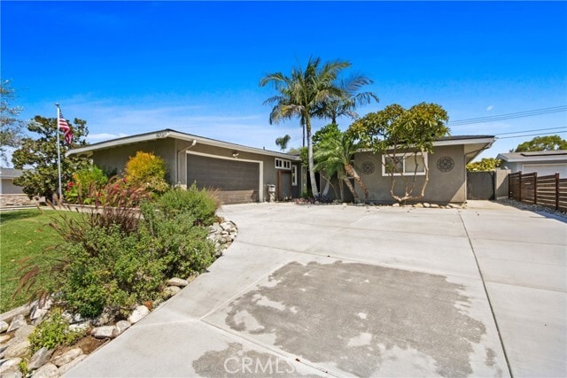Building Photo - 14769 Tacuba Dr Rental