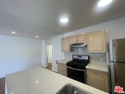 Photo - 1531 N Detroit St Condo Unit 207