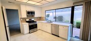 Photo - Beautiful Valencia 4 Bedroom Home