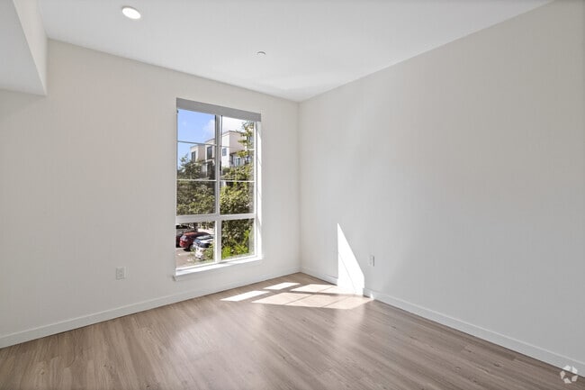2BR, 2BA - 1,012SF - Primary Bedroom - 1710 On the Blvd